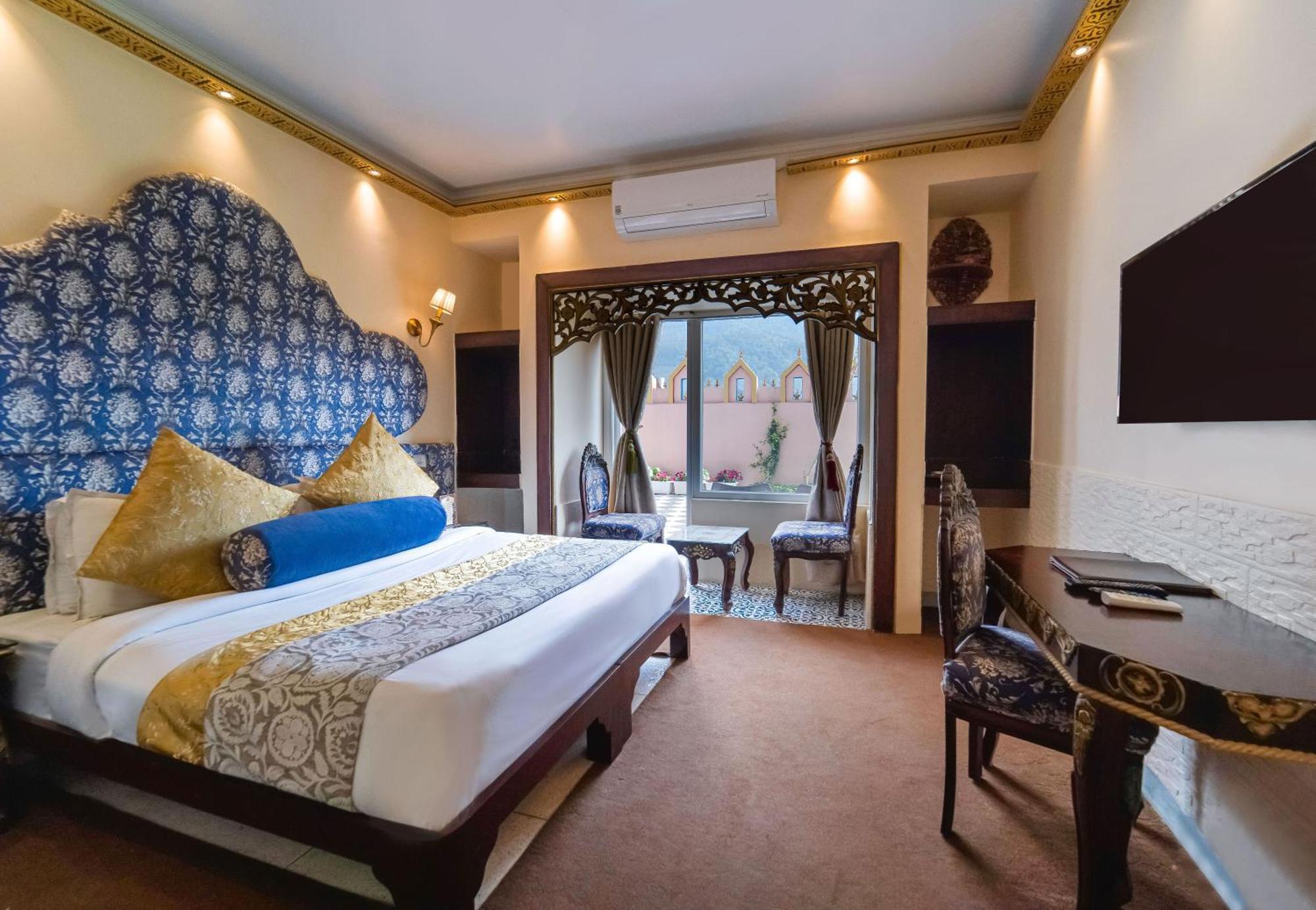The Neeraj Ganga Heritage Palace Rishīkesh Exteriör bild