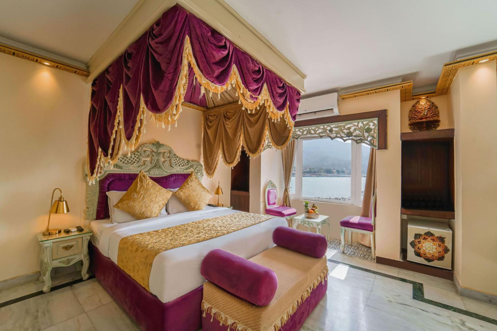 The Neeraj Ganga Heritage Palace Rishīkesh Exteriör bild