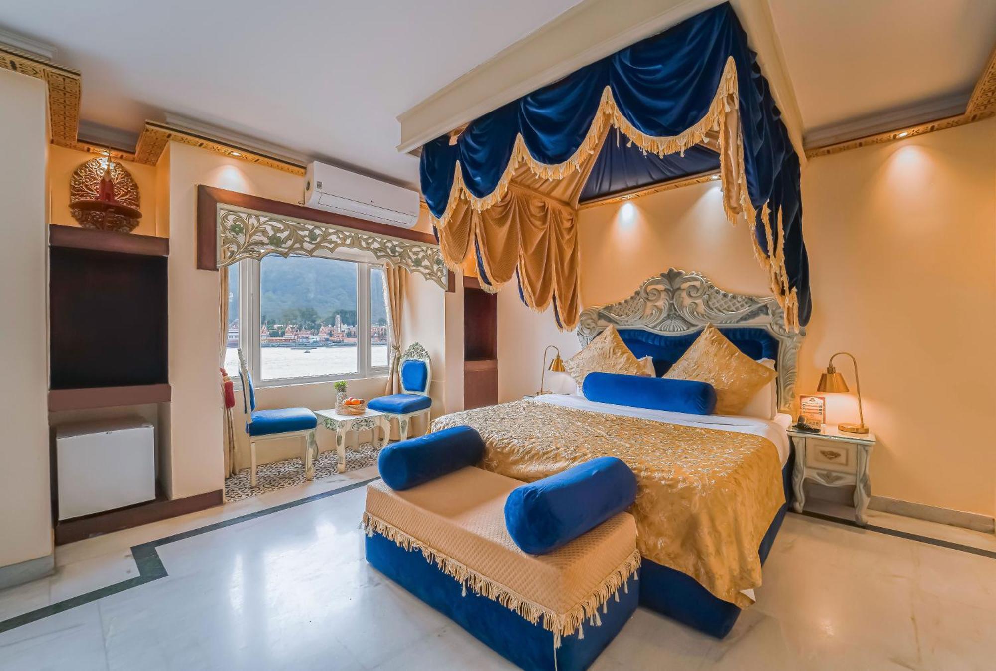 The Neeraj Ganga Heritage Palace Rishīkesh Exteriör bild