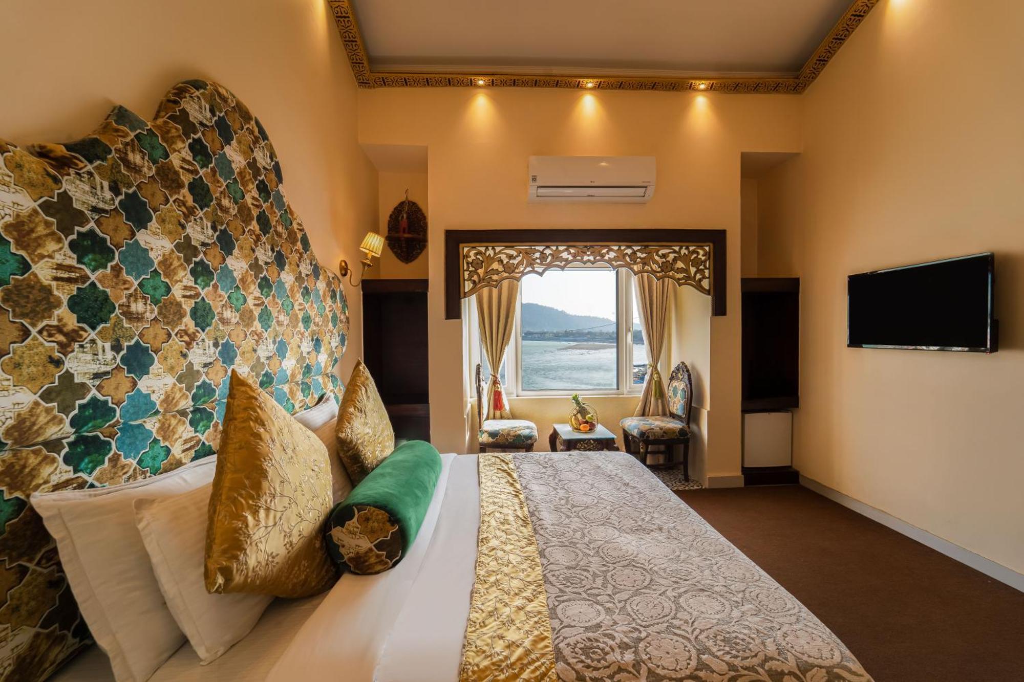 The Neeraj Ganga Heritage Palace Rishīkesh Exteriör bild