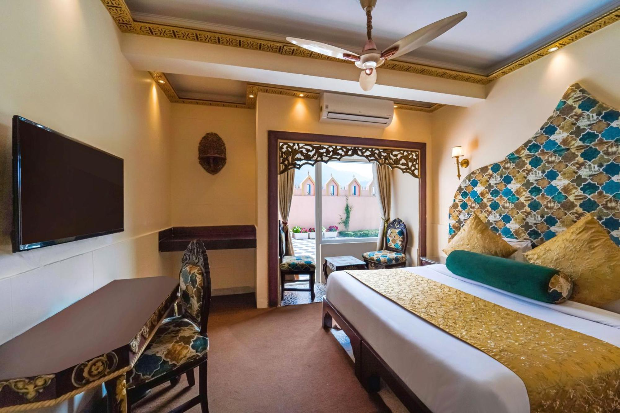 The Neeraj Ganga Heritage Palace Rishīkesh Exteriör bild
