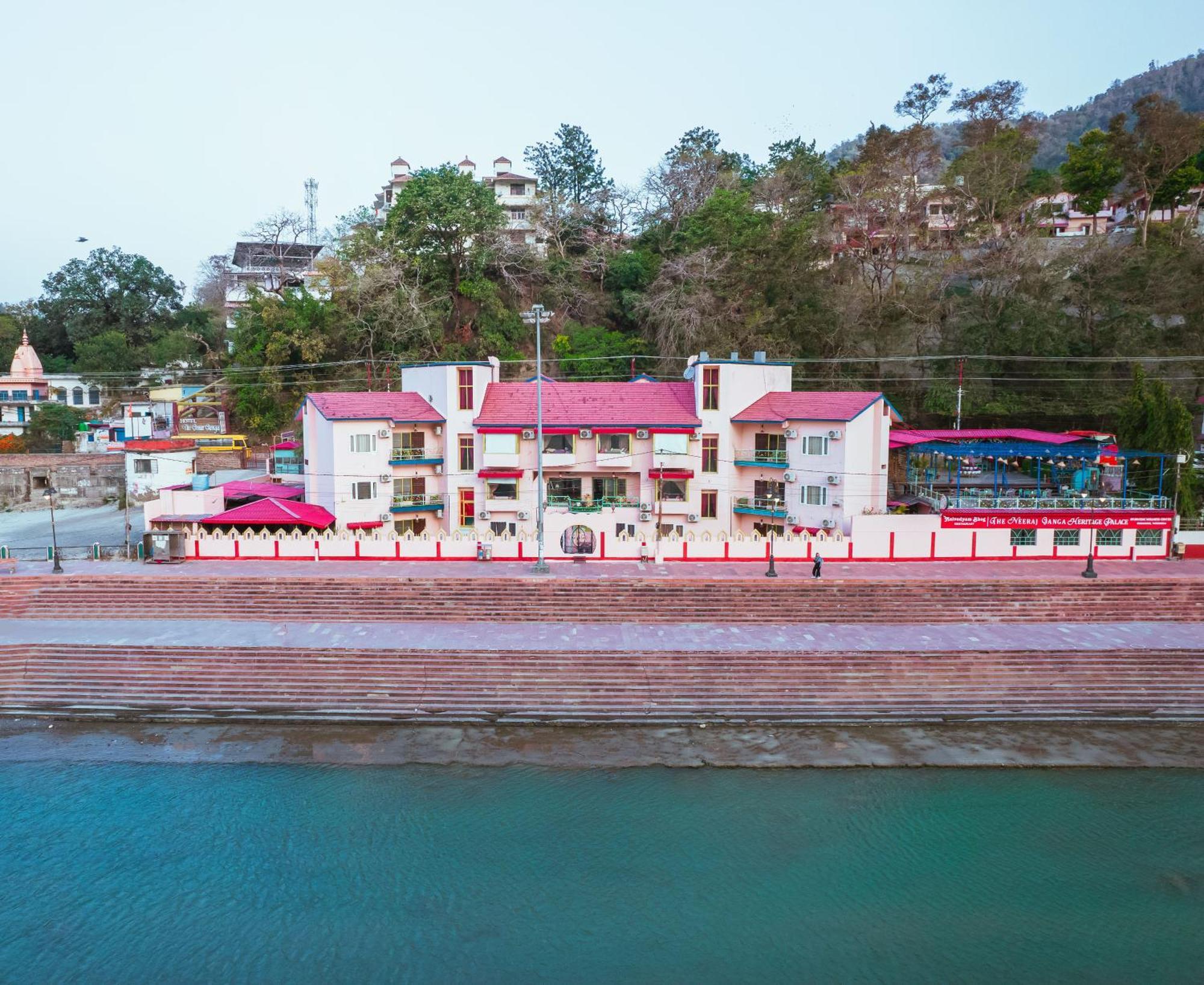 The Neeraj Ganga Heritage Palace Rishīkesh Exteriör bild