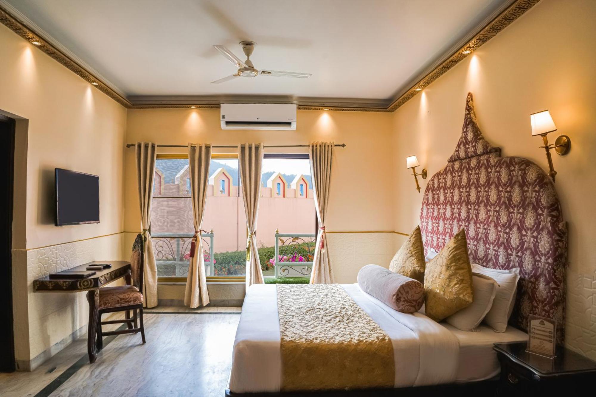 The Neeraj Ganga Heritage Palace Rishīkesh Exteriör bild
