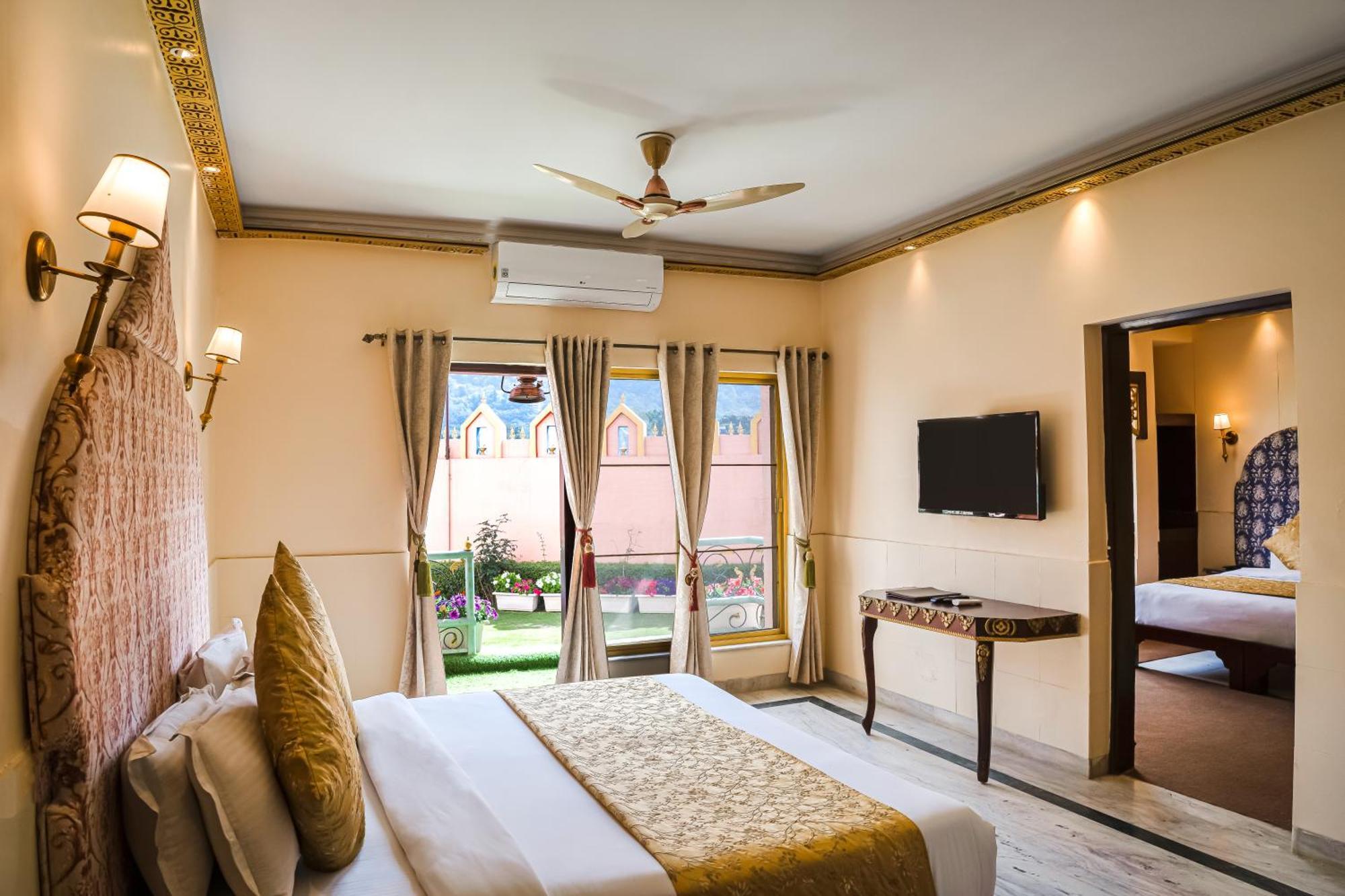 The Neeraj Ganga Heritage Palace Rishīkesh Exteriör bild