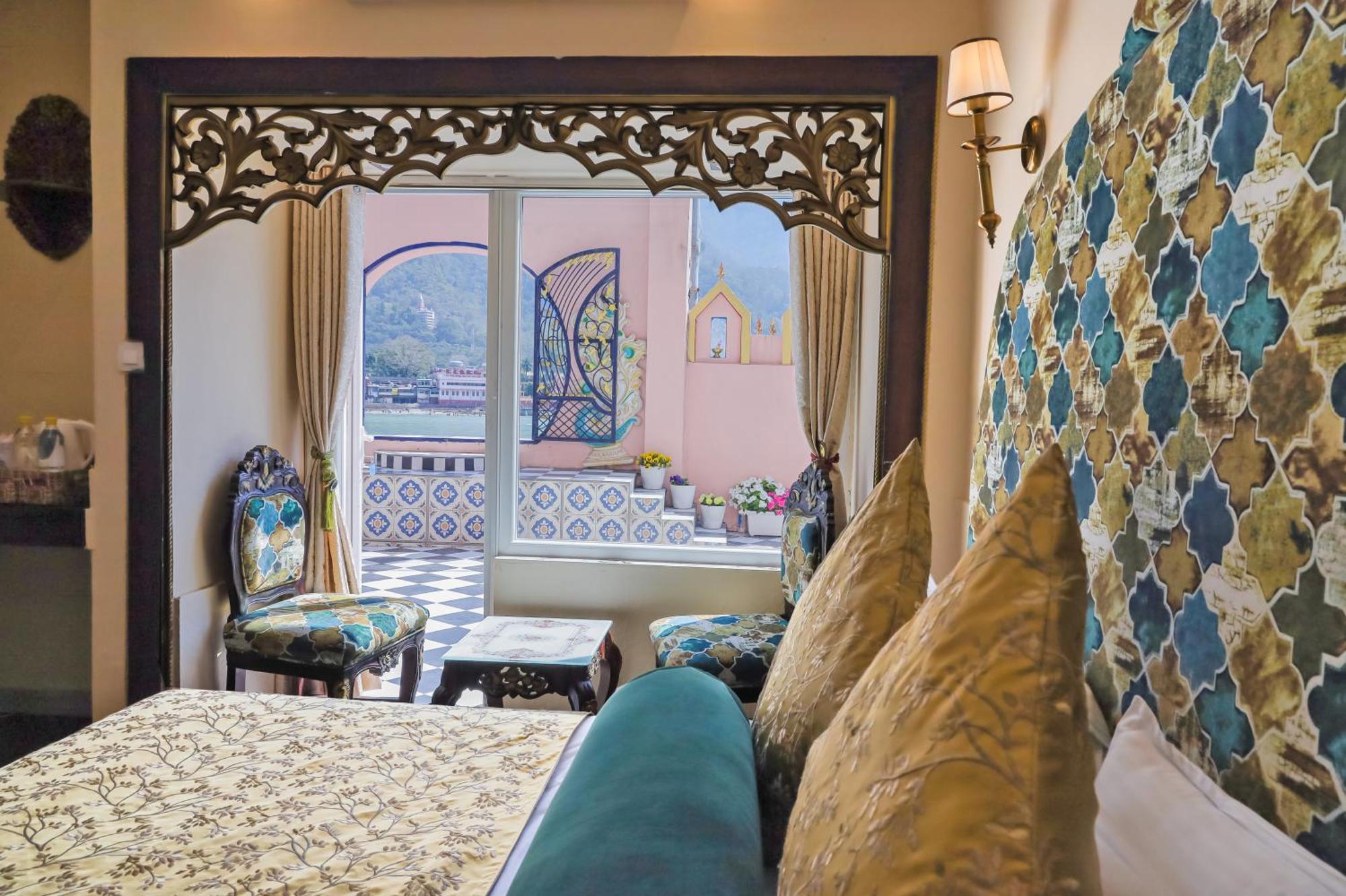 The Neeraj Ganga Heritage Palace Rishīkesh Exteriör bild